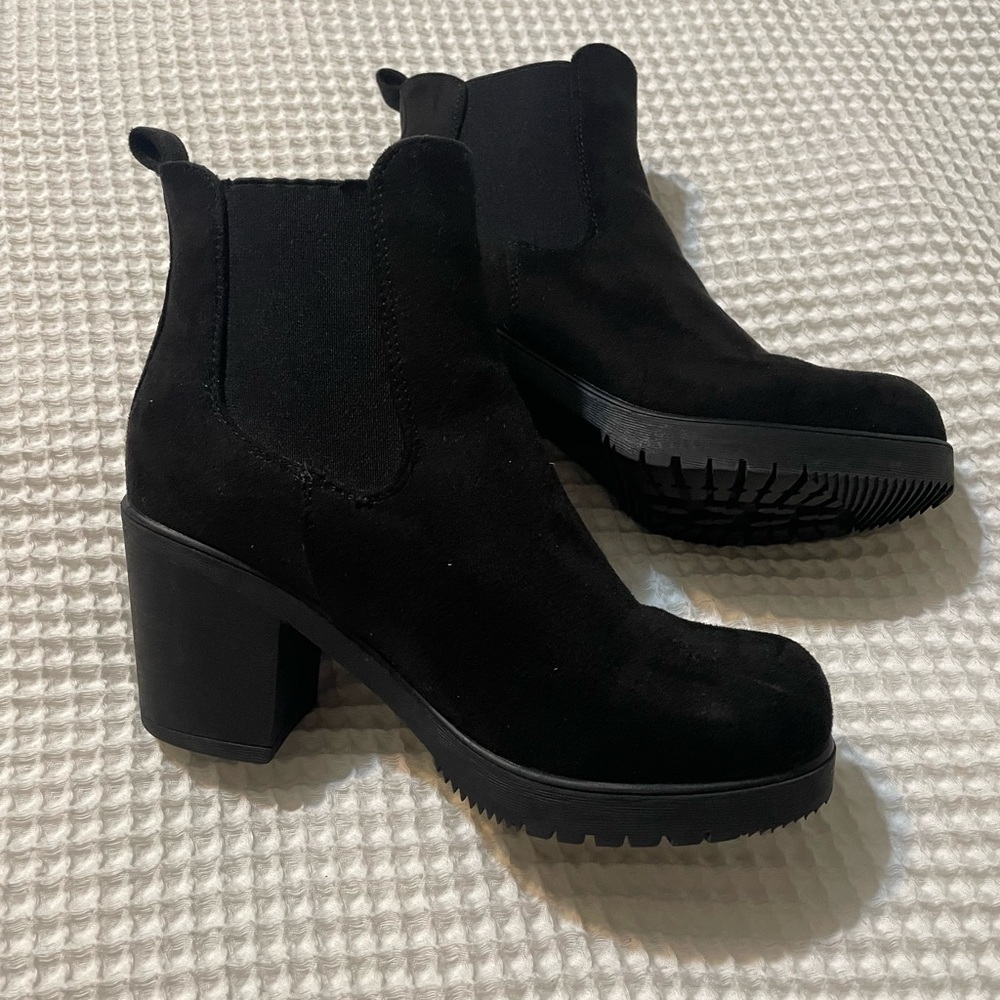 Dream Pairs Black Heeled Ankle Boots - Picture 3 of 8